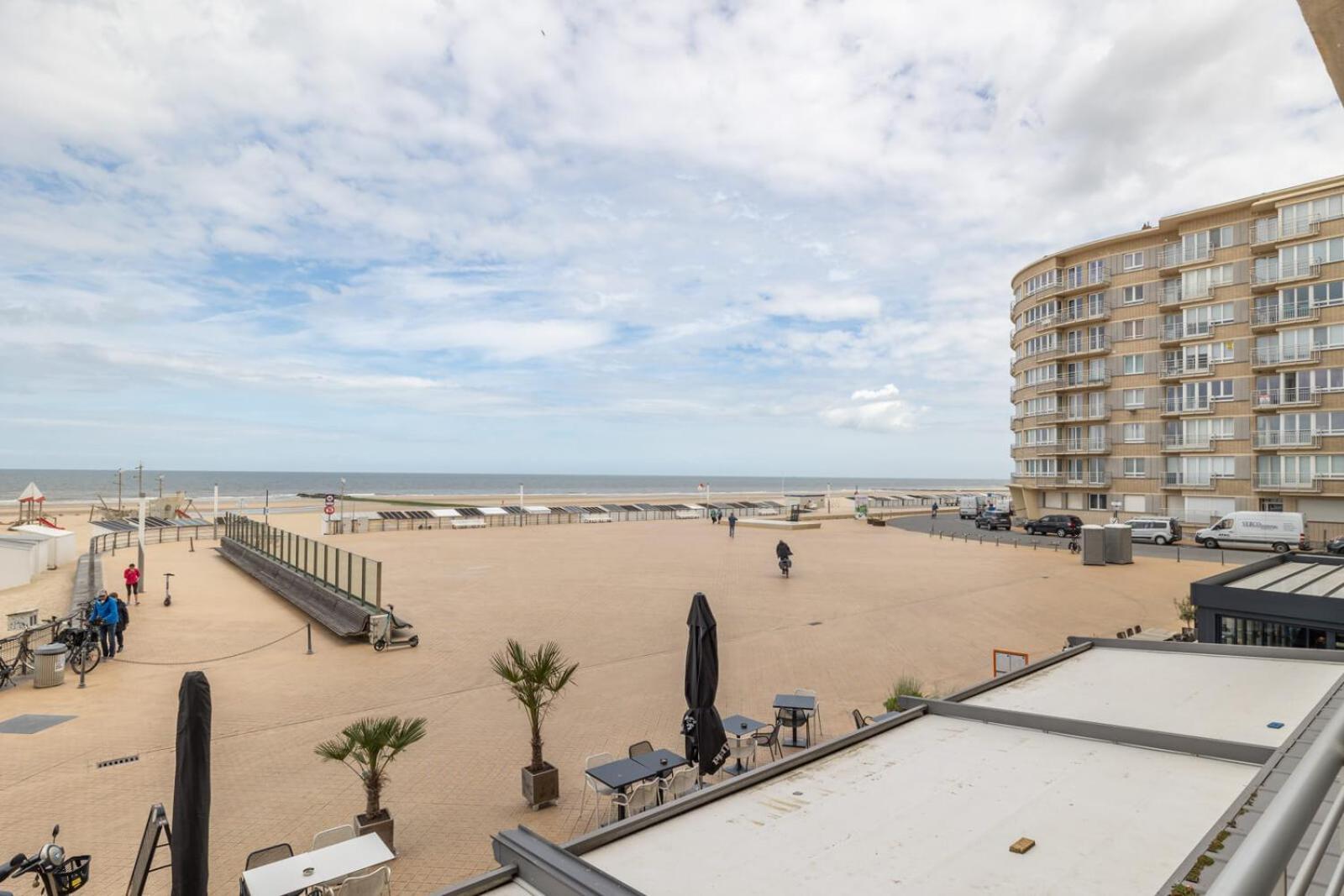 Appartement Seaview Superior 8p - - O'seacooking - Luxe Keuken,frontaal Zeezicht, Direct Aan Het Gelegen Oostende